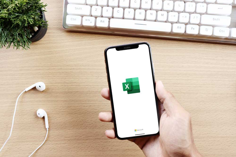 Smartphone app excel